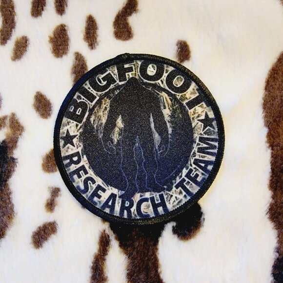 Bigfoot Sasquatch DYI Fabric Hat Patch Glue Iron On Sew Custom Hat Patch - Picture 4 of 5